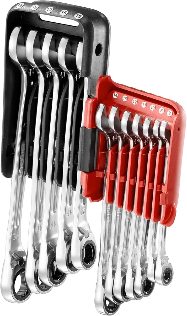 Facom JUEGO CON SOPORTE 12 LLAVES 467B